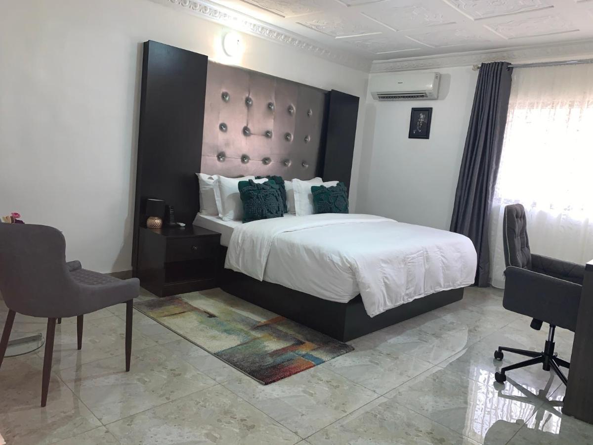 Urban Rootz Hotel Abuja Exterior photo