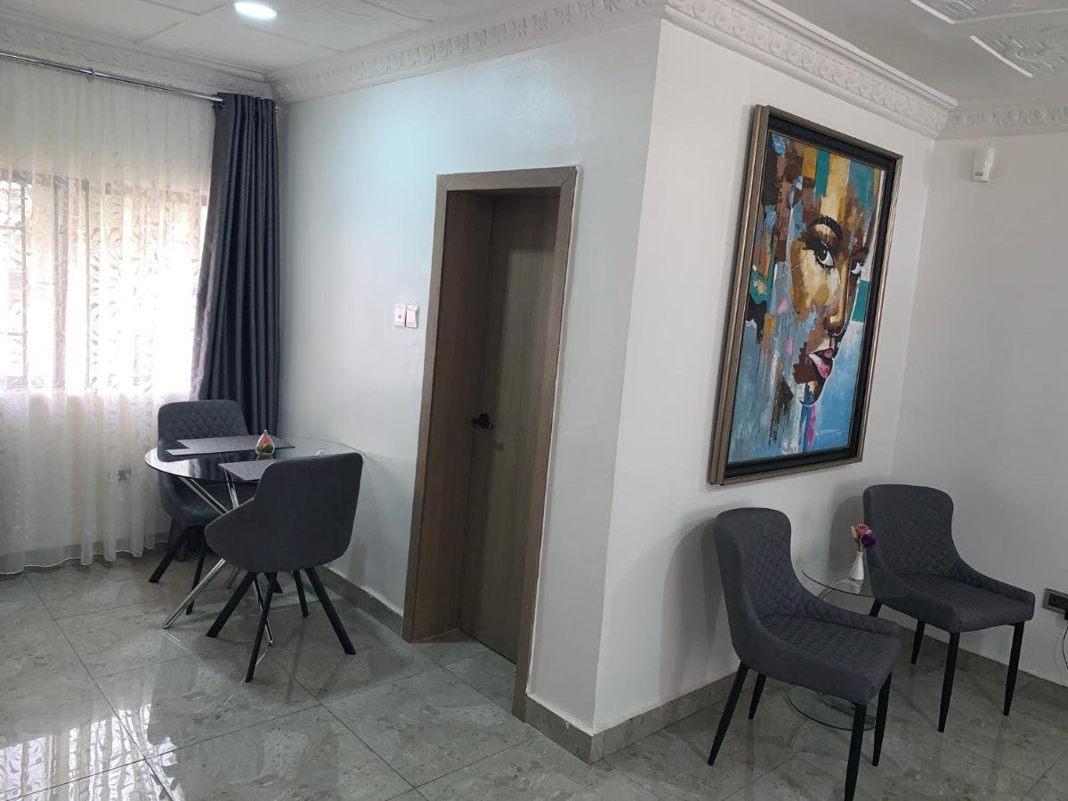 Urban Rootz Hotel Abuja Exterior photo