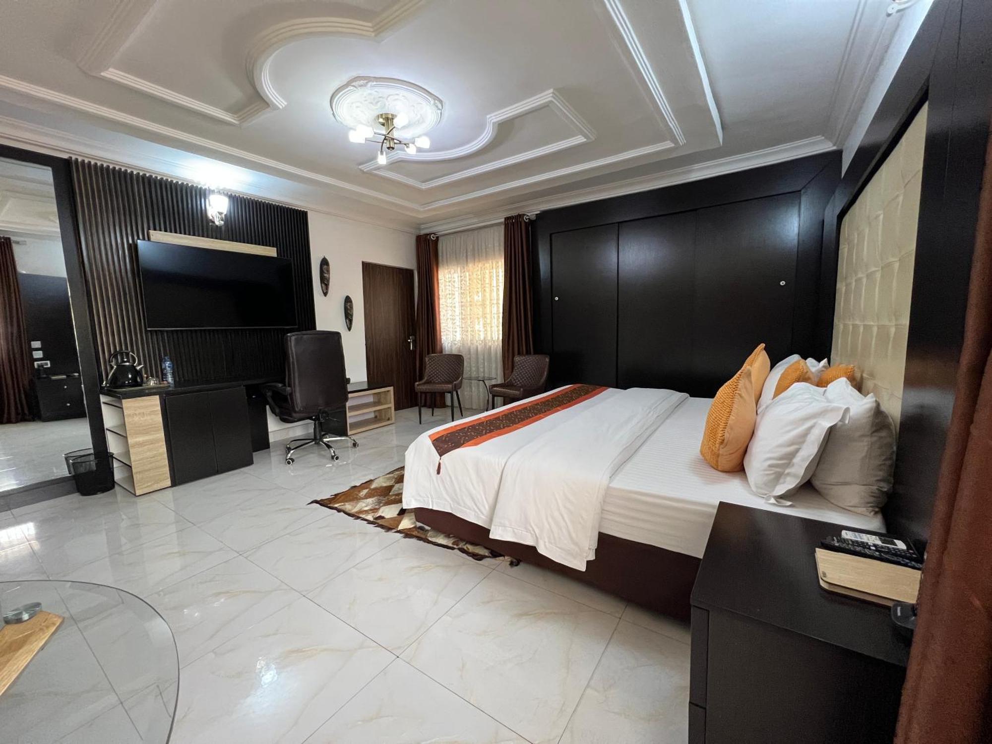 Urban Rootz Hotel Abuja Exterior photo