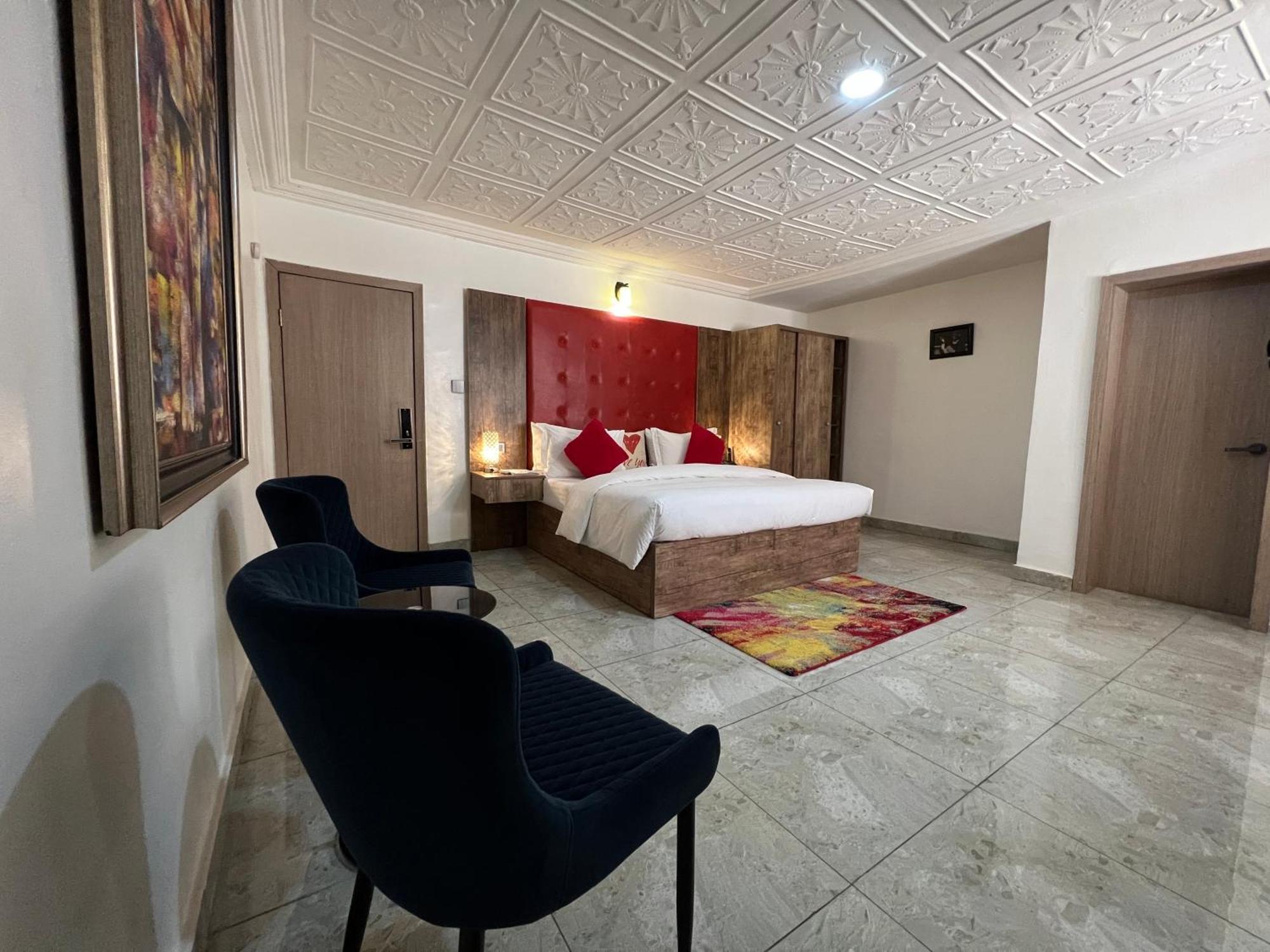 Urban Rootz Hotel Abuja Exterior photo
