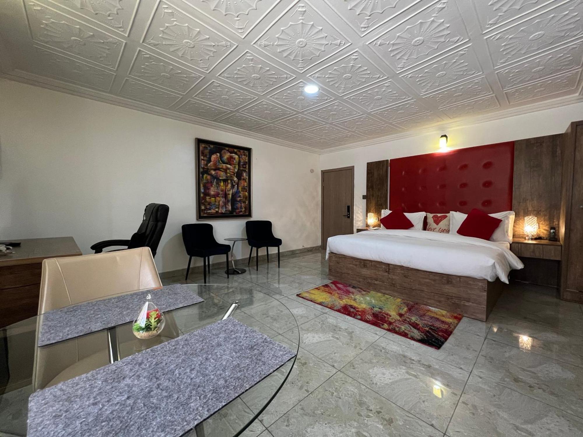 Urban Rootz Hotel Abuja Exterior photo