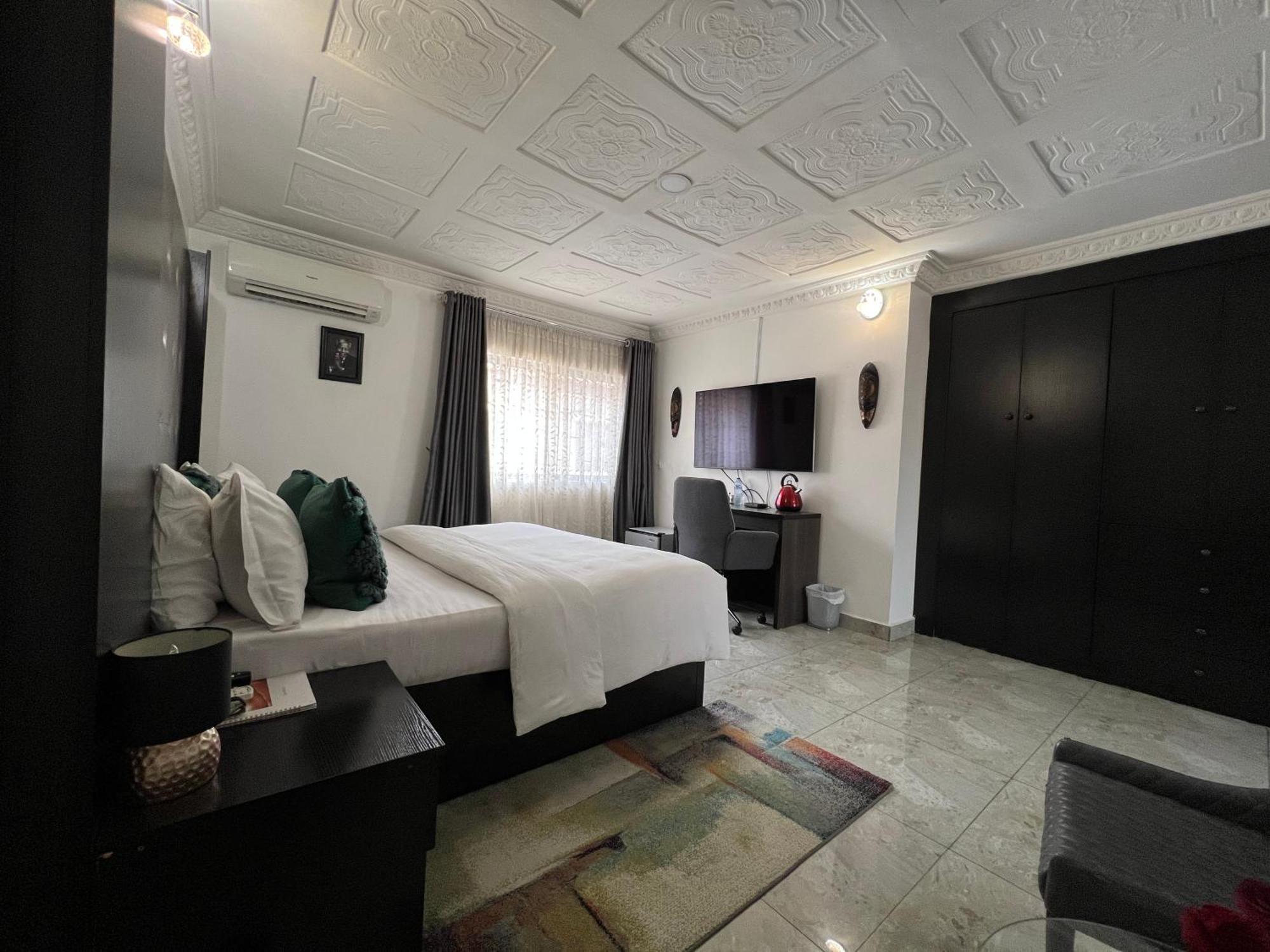 Urban Rootz Hotel Abuja Exterior photo