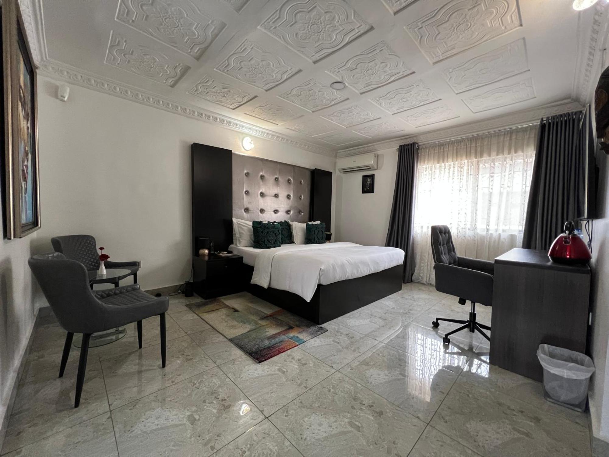 Urban Rootz Hotel Abuja Exterior photo