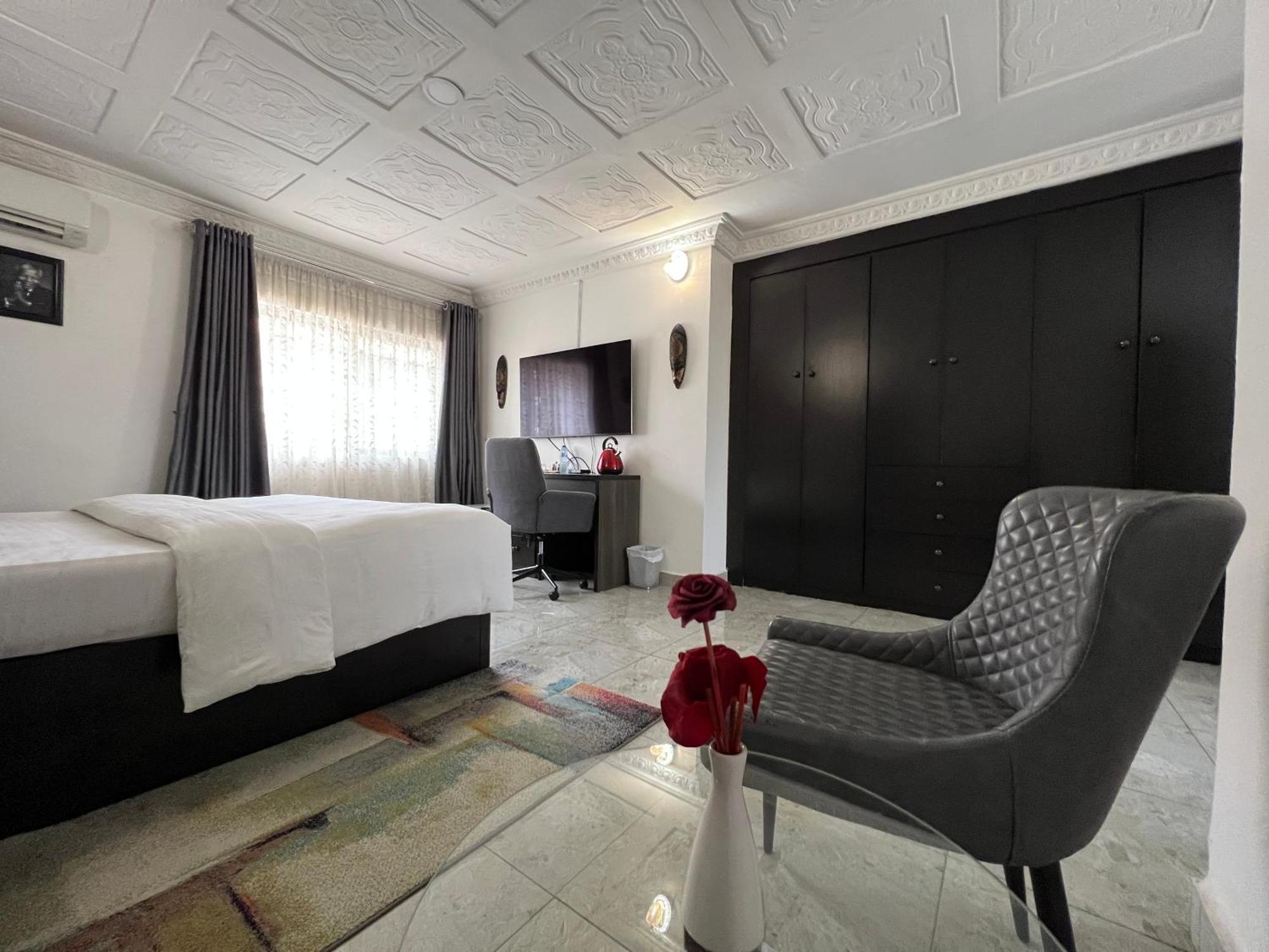 Urban Rootz Hotel Abuja Exterior photo